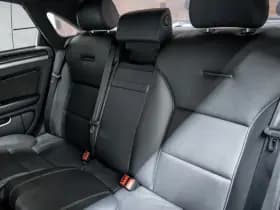 Audi A8 thumbnail 30