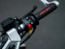 Italjet Dragster thumbnail 18