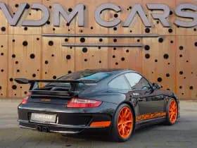 Porsche 911 thumbnail 9