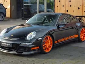 Porsche 911 thumbnail 3