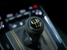 Porsche 911 thumbnail 24