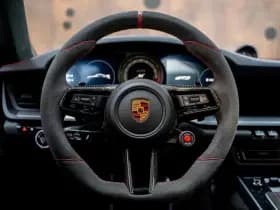 Porsche 911 thumbnail 18