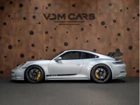 Porsche 911 thumbnail 3