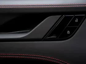 Porsche 911 thumbnail 39