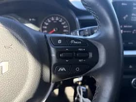 Kia Stonic thumbnail 12