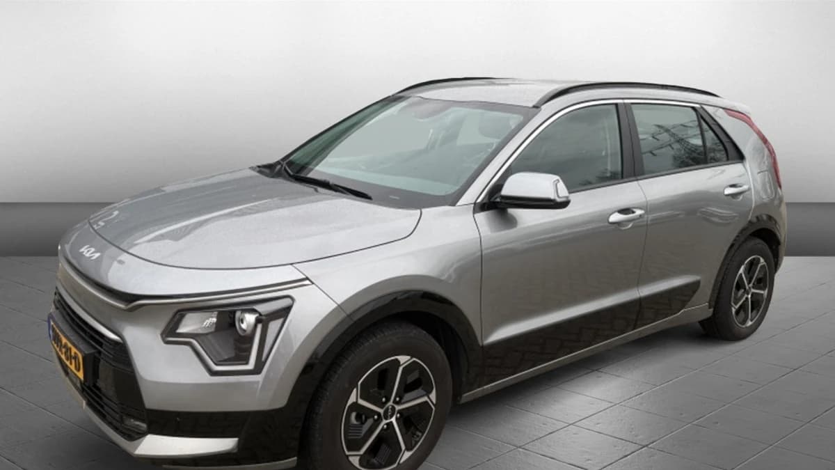 Kia Niro 1.6 GDi HEV Dynamicline NAVI + CAMERA — foto 1