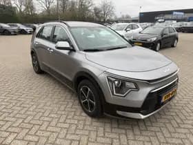 Kia Niro 1.6 GDi HEV Dynamicline NAVI + CAMERA thumbnail 8