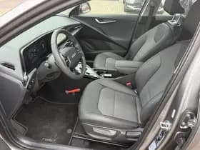 Kia Niro 1.6 GDi HEV Dynamicline NAVI + CAMERA thumbnail 9