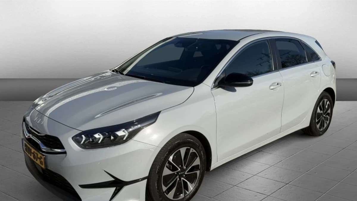 Kia Ceed 1.0 T-GDi MHEV DCT7 Automaat Design Edition — foto 1