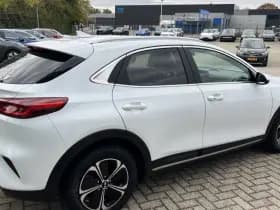 Kia Xceed 1.6 GDi PHEV DynamicPlusLine Navigatie - Stoel verwarming thumbnail 4