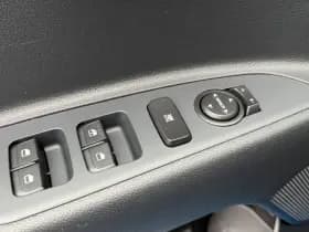 Kia Stonic 1.0 T-GDi MHEV DynamicLine NAVI + CAMERA thumbnail 8