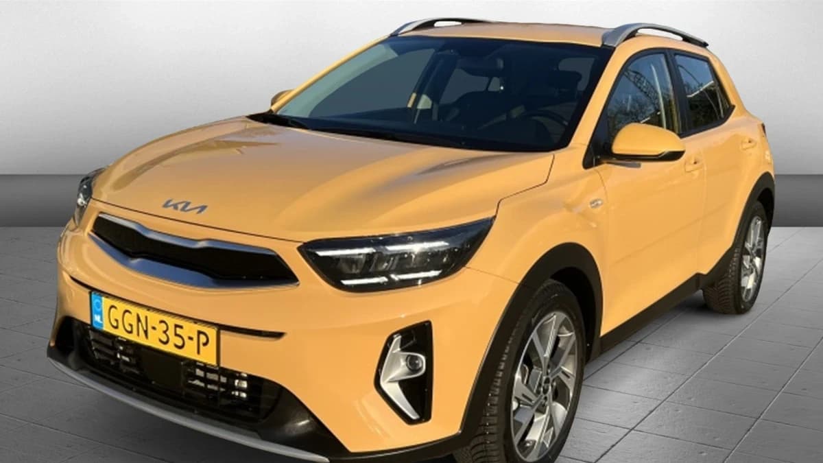 Kia Stonic 1.0 T-GDi MHEV DynamicLine All SeasonBanden/Navigatie/Trekhaak — foto 1