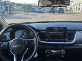 Kia Stonic 1.0 T-GDi MHEV DynamicLine All SeasonBanden/Navigatie/Trekhaak thumbnail 10