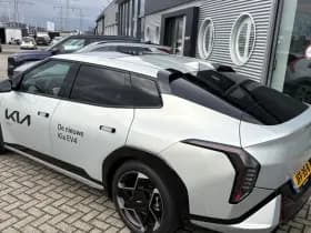 Kia Ev4 Fastback GT PlusLine 81,4KWH '' per direct beschikbaar '' lage bijtelling thumbnail 5