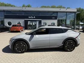 Kia EV6 thumbnail 2