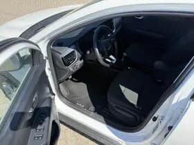 Kia Stonic thumbnail 8