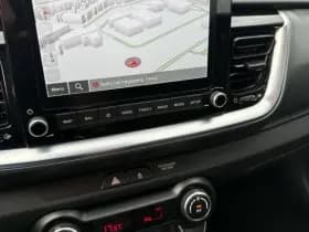 Kia Stonic 1.0 T-GDi MHEV DynamicLine NAVI + CAMERA thumbnail 12