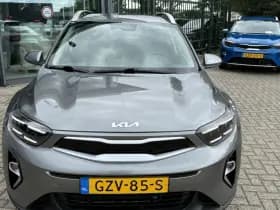 Kia Stonic 1.0 T-GDi MHEV DynamicLine NAVI + CAMERA thumbnail 3