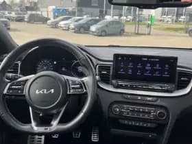 Kia Proceed Pro Ceed 1.0 T-GDi GT-PlusLine Pano, Stoelverwarming, Camera thumbnail 12