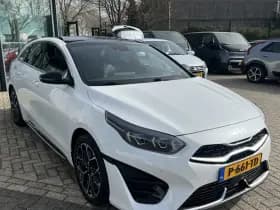 Kia Proceed Pro Ceed 1.0 T-GDi GT-PlusLine Pano, Stoelverwarming, Camera thumbnail 8