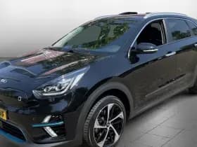 Kia E Niro Niro Ev e-Niro ExecutiveLine 64kWh 204PK - LUXE UITVOERING!