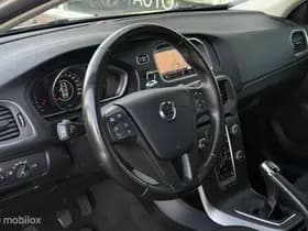 Volvo V40 thumbnail 33