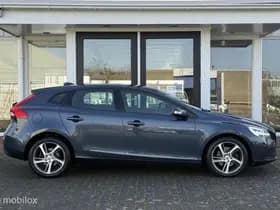 Volvo V40 thumbnail 5