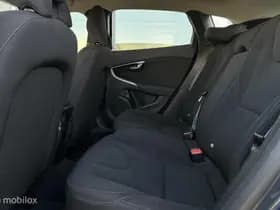 Volvo V40 thumbnail 10