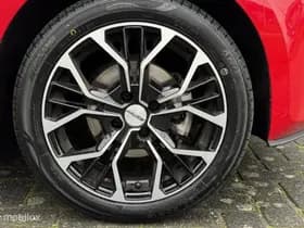 Volkswagen Up! thumbnail 24