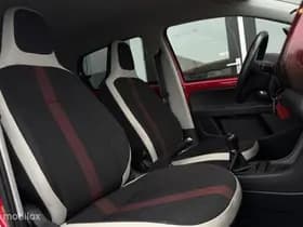 Volkswagen Up! thumbnail 26