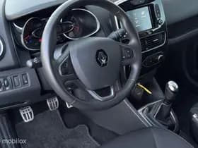 Renault Clio thumbnail 16