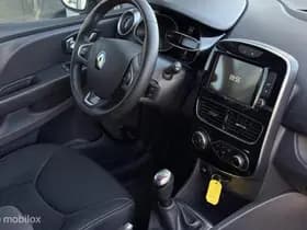 Renault Clio thumbnail 26