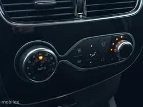 Renault Clio thumbnail 33