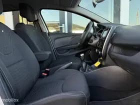 Renault Clio thumbnail 10