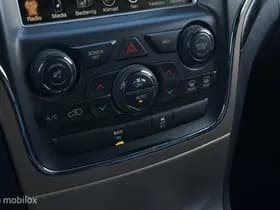 Jeep Grand thumbnail 30