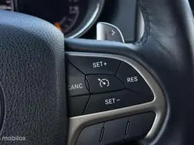 Jeep Grand thumbnail 33