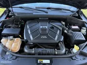 Jeep Grand thumbnail 42