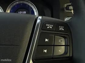 Volvo V70 thumbnail 32