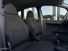 Mitsubishi Colt thumbnail 25