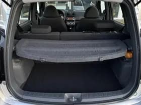 Mitsubishi Colt thumbnail 27