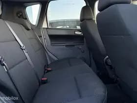 Mitsubishi Colt thumbnail 5