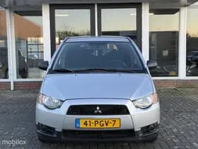 Mitsubishi Colt thumbnail 7