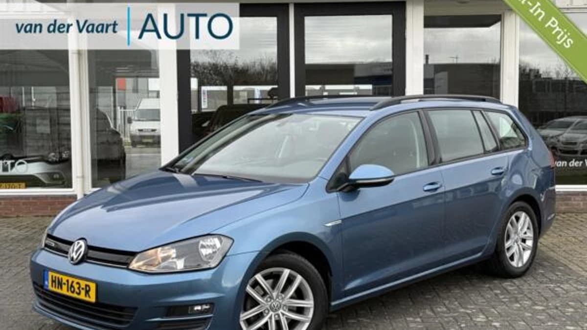 Volkswagen Golf — foto 1