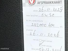 Volkswagen Golf thumbnail 38