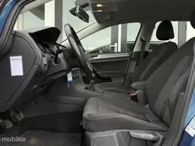 Volkswagen Golf thumbnail 9