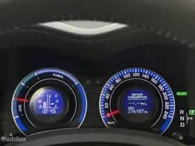 Toyota Auris thumbnail 13