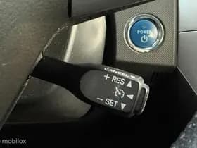 Toyota Auris thumbnail 14