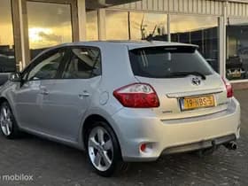 Toyota Auris thumbnail 22