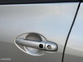 Toyota Auris thumbnail 28