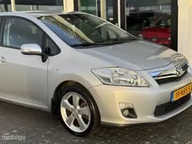 Toyota Auris thumbnail 34